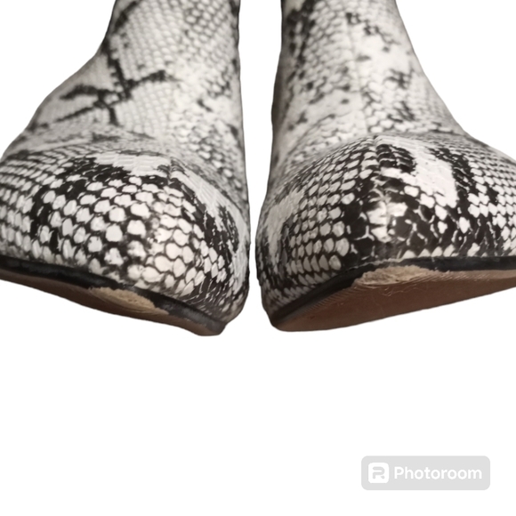 WETKISS Women's Snakeskin Ankle Boots Size 7.5 - Picture 3 of 15